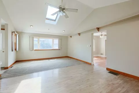Living - 59 Clinton St, Everett, MA 02149 photo 12 of 14