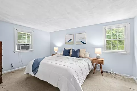 Bedroom - 17 Murphys Ln, Scituate, MA 02066 photo 3 of 7