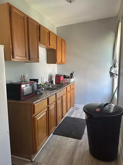 82 Fox St, Worcester, MA 01604 photo 31