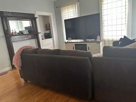 82 Fox St, Worcester, MA 01604 photo 16