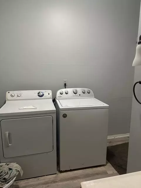 82 Fox St, Worcester, MA 01604 photo 33