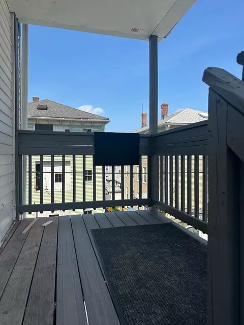 82 Fox St, Worcester, MA 01604 photo 34