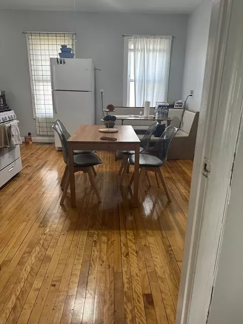 82 Fox St, Worcester, MA 01604 photo 24