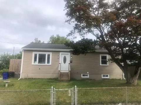 102 Crawford St, Fall River, MA 02724 photo 25