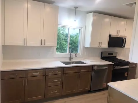 102 Crawford St, Fall River, MA 02724 photo 6