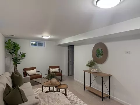 102 Crawford St, Fall River, MA 02724 photo 21
