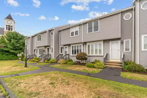489 Elsbree St #9, Fall River, MA 02720