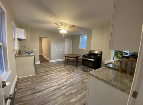 656 E 5th St, Boston, MA 02127 photo 4