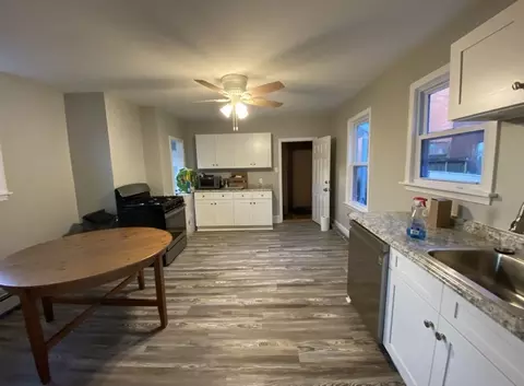 656 E 5th St, Boston, MA 02127 photo 2