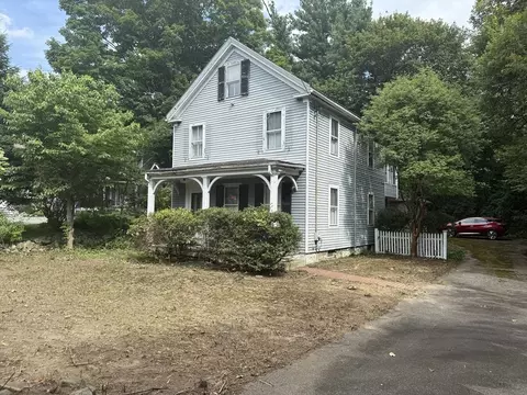25 Maple St, Lexington, MA 02420