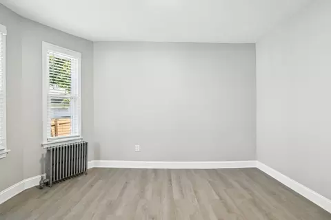 25 Dawes St, Springfield, MA 01109 photo 13