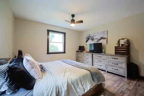 Bedroom - 74 Breen Rd, Hardwick, MA 01037 photo 2 of 3