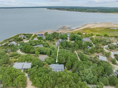80 4th St, Wellfleet, MA 02667 photo 4