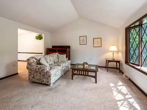 3 Mccarthy Cir, Framingham, MA 01702 photo 13