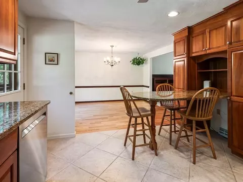 3 Mccarthy Cir, Framingham, MA 01702 photo 6