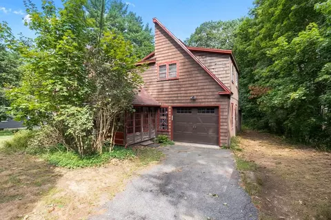177 Topsfield Rd, Ipswich, MA 01938