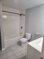 10 Douglas Ct, Worcester, MA 01603 photo 12