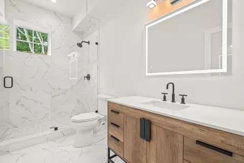 Bath - 1780 Central Ave, Needham, MA 02492 photo 8 of 9