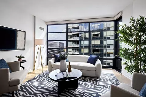 580 Washington St #14F, Boston, MA 02111