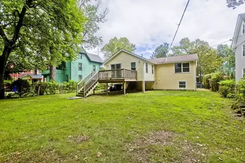 Exterior - 56 Yale St, Springfield, MA 01109 photo 5 of 6