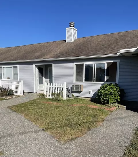 49 Mitchell #Q15, Chicopee, MA 01022