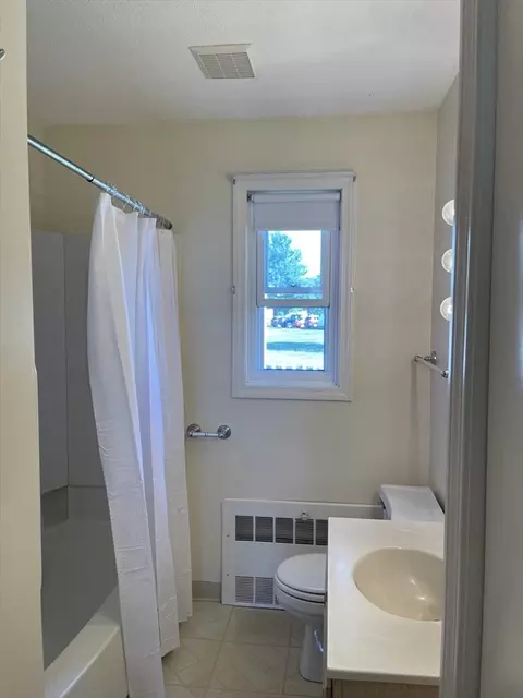 Bath - 49 Mitchell #Q15, Chicopee, MA 01022 photo 1 of 1