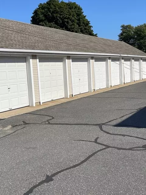 Exterior - 49 Mitchell #Q15, Chicopee, MA 01022 photo 2 of 6