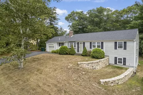 17 Avalon Cir, Barnstable, MA 02655 photo 4