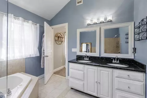 211 Log Cabin Rd, Ashby, MA 01431 photo 19