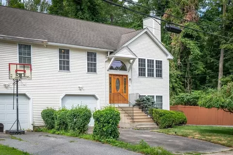 Exterior - 10 Joppa Rd, Worcester, MA 01602 photo 2 of 7