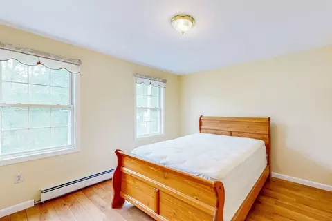 Bedroom - 10 Joppa Rd, Worcester, MA 01602 photo 4 of 6