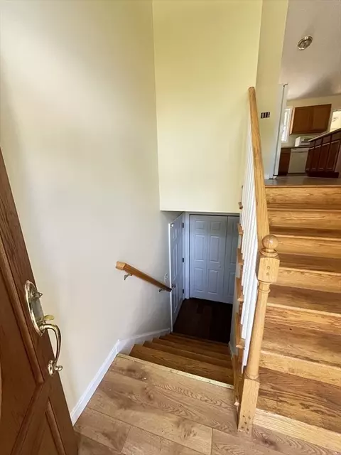Entry Way - 10 Joppa Rd, Worcester, MA 01602 photo 3 of 3