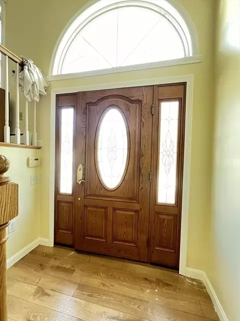 Entry Way - 10 Joppa Rd, Worcester, MA 01602 photo 1 of 3