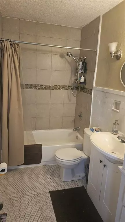 6 Eton St, Springfield, MA 01108 photo 14