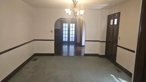 6 Eton St, Springfield, MA 01108 photo 9