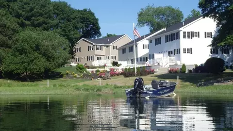 9 Endicott St #B, Danvers, MA 01923