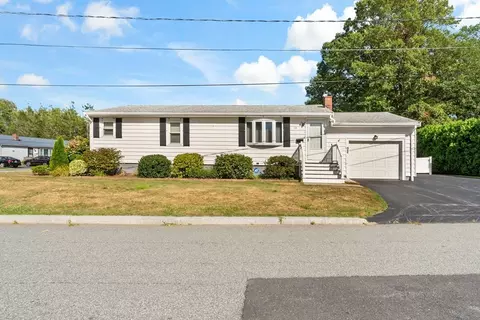 77 Crestwood St, Fall River, MA 02720