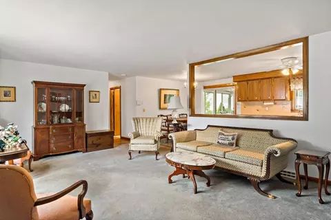77 Crestwood St, Fall River, MA 02720 photo 8
