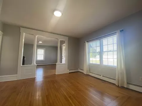 986 N Eastern Ave, Fall River, MA 02720 photo 4