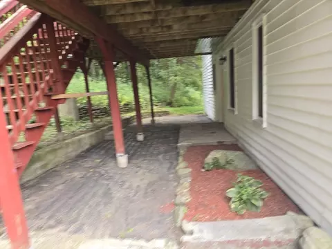 111 East St, Ware, MA 01082 photo 10