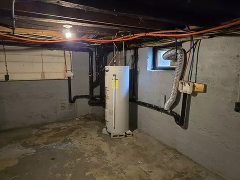 111 East St, Ware, MA 01082 photo 20