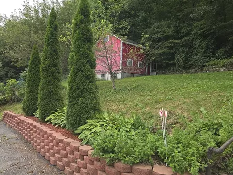 111 East St, Ware, MA 01082 photo 5