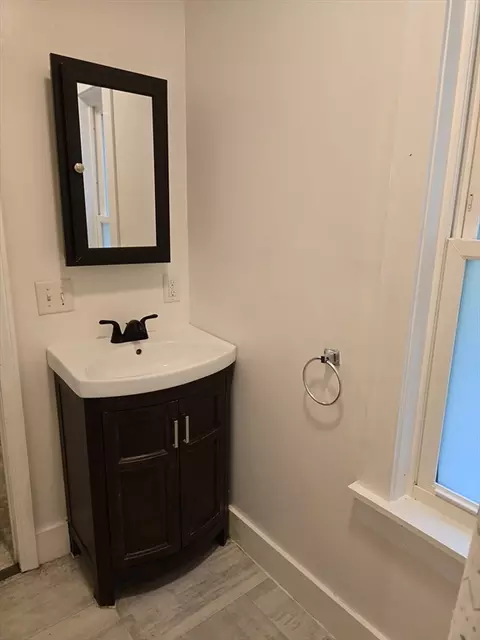 111 East St, Ware, MA 01082 photo 15