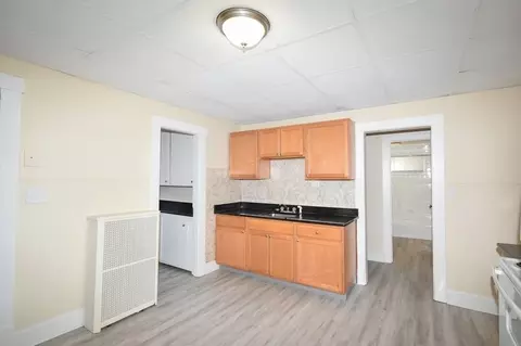 Entry Way - 116-118 Johnson St, Springfield, MA 01108 photo 1 of 2