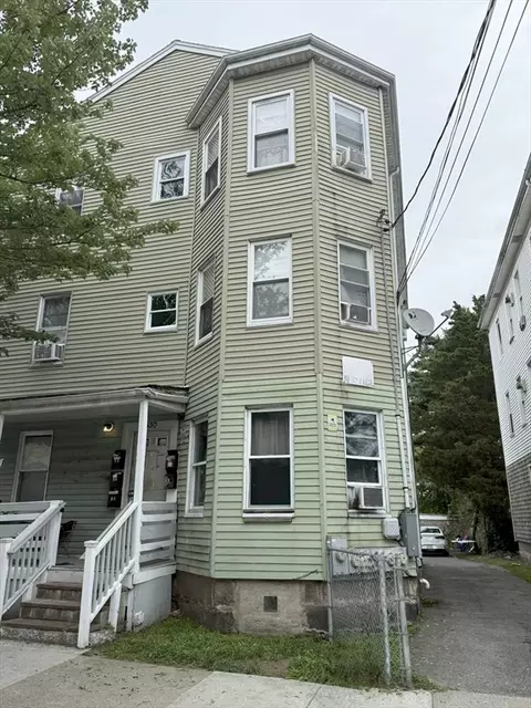 330 N Front St, New Bedford, MA 02746