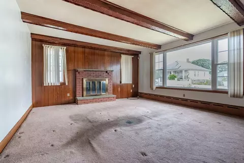 Living - 355 Barnes, Fall River, MA 02723 photo 3 of 7