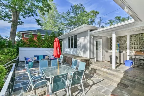 55 Colonial Rd, Webster, MA 01570 photo 8