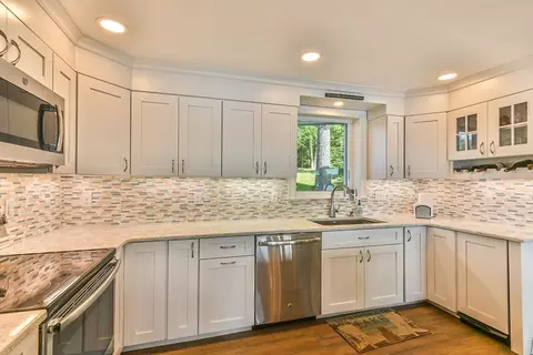55 Colonial Rd, Webster, MA 01570 photo 22