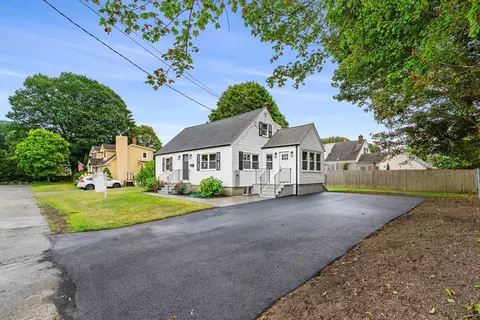 7 Morgan Rd, Beverly, MA 01915 photo 8