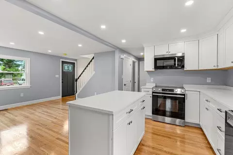 7 Morgan Rd, Beverly, MA 01915 photo 11